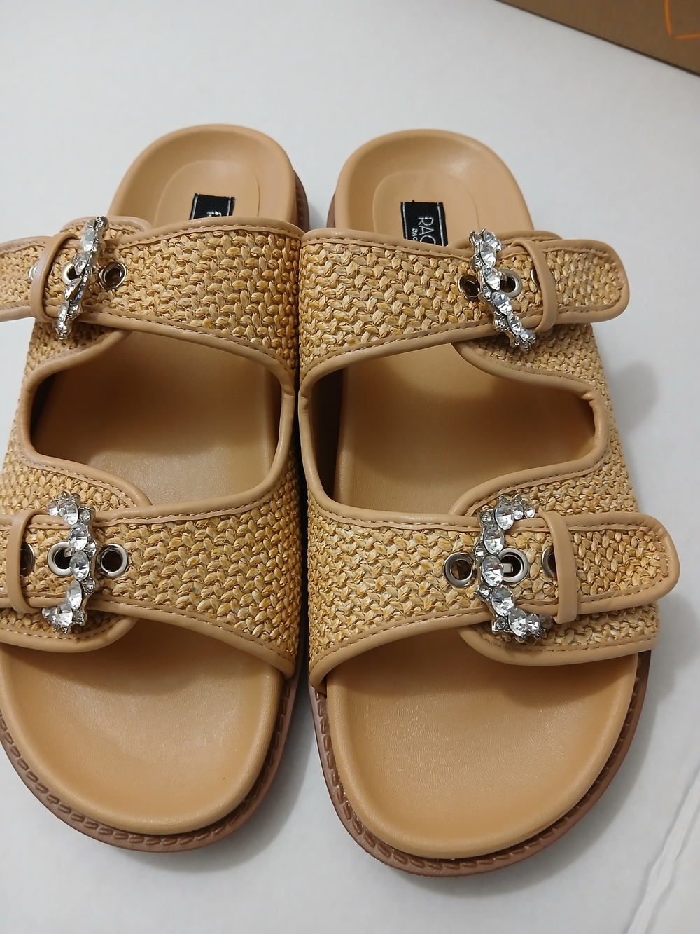 Rachel Roy  Tan Woven Slide Sandals with Crystal Buckles Multiples Sizes New $25 - Picture 2 of 10